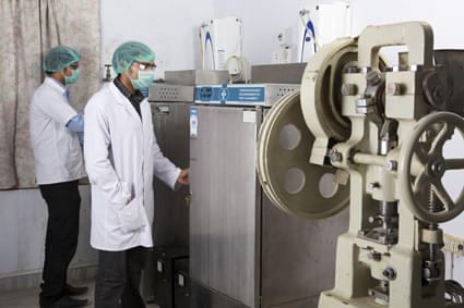 St. Peter's Institute of Pharmaceutical Sciences Warangal Laboratory photo 1